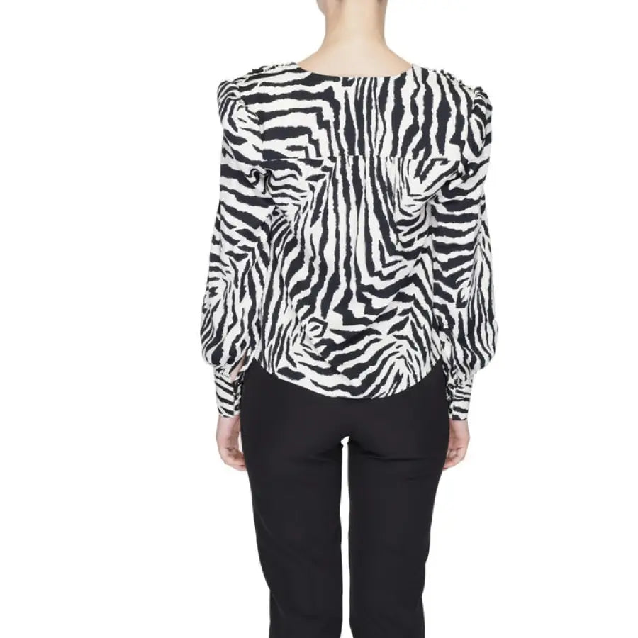 Urban style: Woman wearing zebra print top from Only - Only Women Blouse