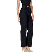 Women dark wash high waist wide leg denim jeans in black with straight leg cut and classic five-pocket design