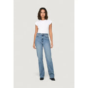 Hellblaue Damen-Jeans mit hohem Bund, geradem Bein und fünf Taschen, aus 100 % Baumwolle