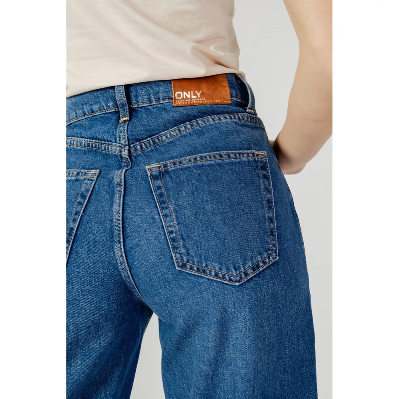 Women’s blue plain cotton jeans showing the back with a brown leather patch featuring the Only brand name