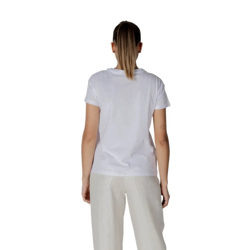 Womens white cotton t shirt with a simple round neckline and short sleeves in a classic style